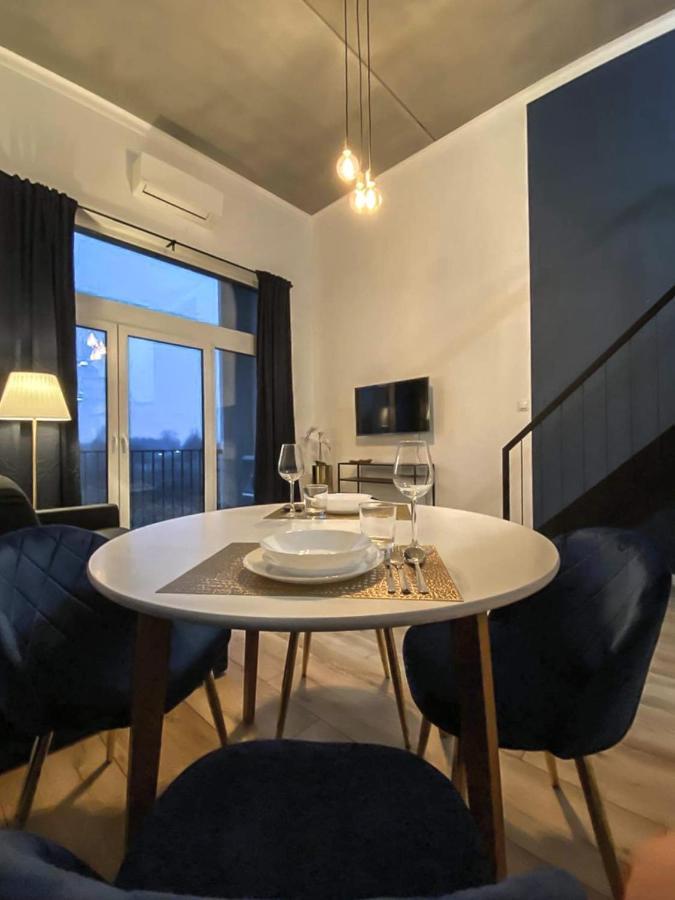 Airport Apartment Wrocław Buitenkant foto